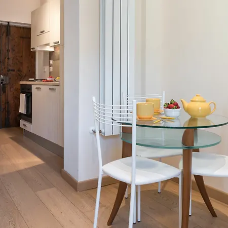 Roommo Borgo *
