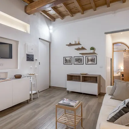 Apartment Santa Croce Place By Mmega
