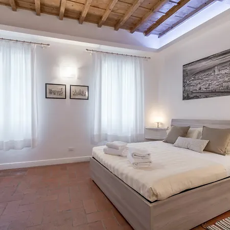 Santa Croce Place By Mmega Apartment