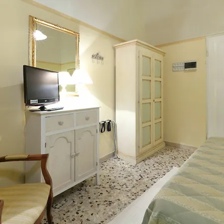 Guest house Tourist House Duomo 3*