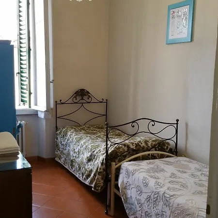 La Nei Fiori 2*