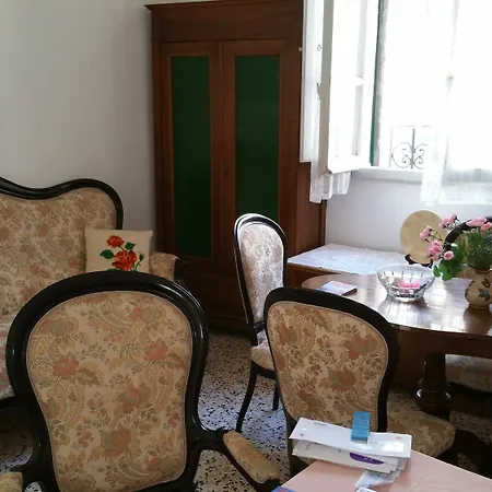 Affittacamere La Nei Fiori