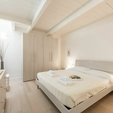 Apartment San Frediano Moderno