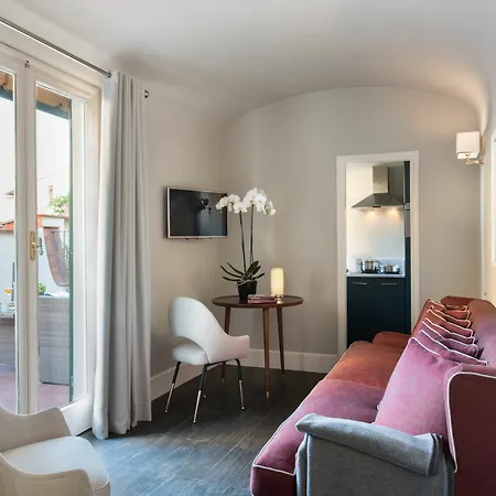 Tornabuoni Collection Residenza D'epoca Apart-hotel 2*