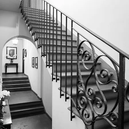 Apart-hotel Tornabuoni Collection Residenza D'epoca Florença