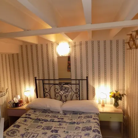 Guest house 