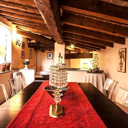 Luxury Via Dei Pilastri Apartment