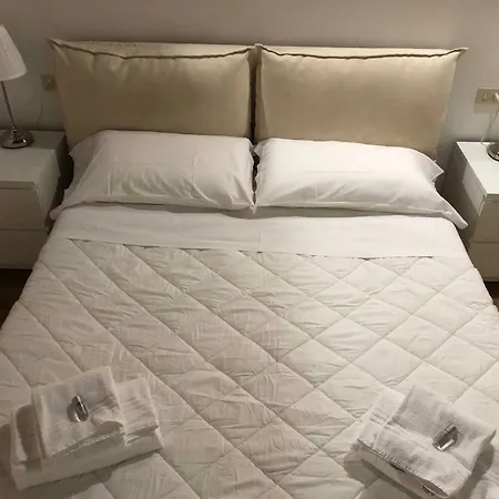 Apartment Luxury Via Dei Pilastri *