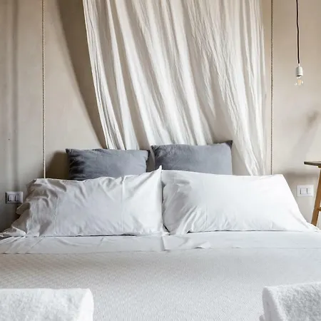 La Maison At The Old Bridge Apartment Florence