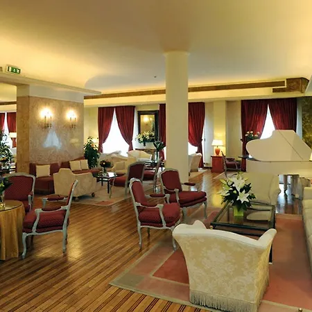 Plaza Lucchesi 4* Florence