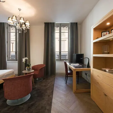 - Duomo Contemporary