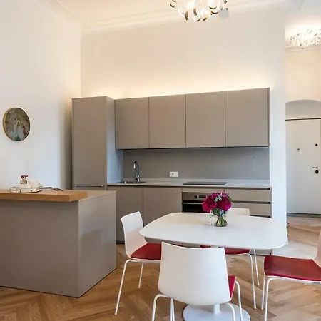 Apartment - Brunelleschi Stylish Florence