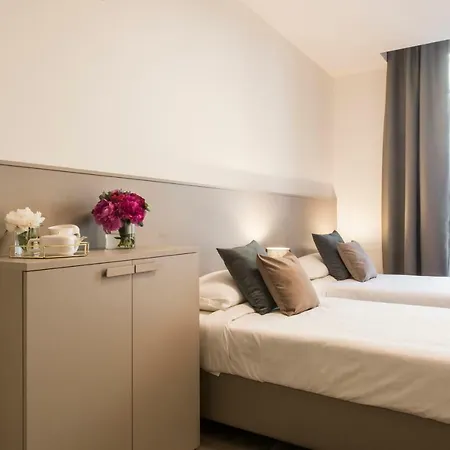 - Duomo Contemporary Apartment Florence