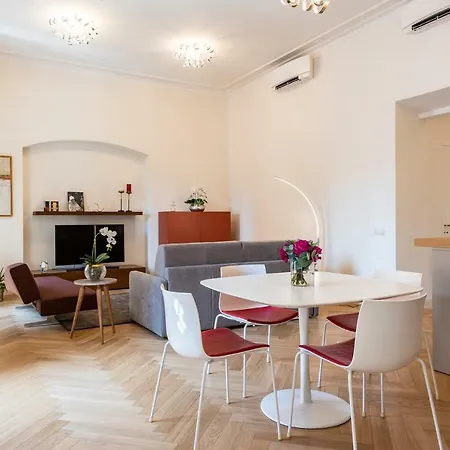 Apartment - Brunelleschi Stylish Florence