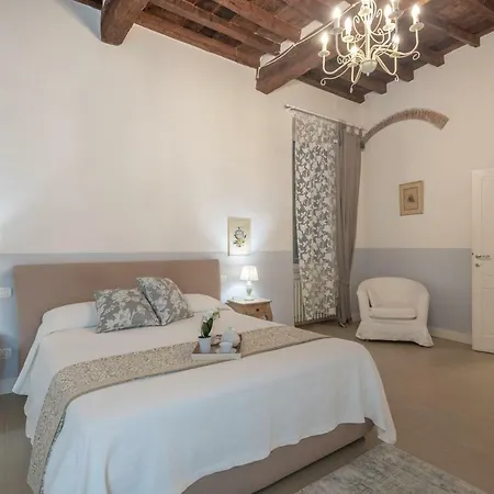 Apartment - Altafronte