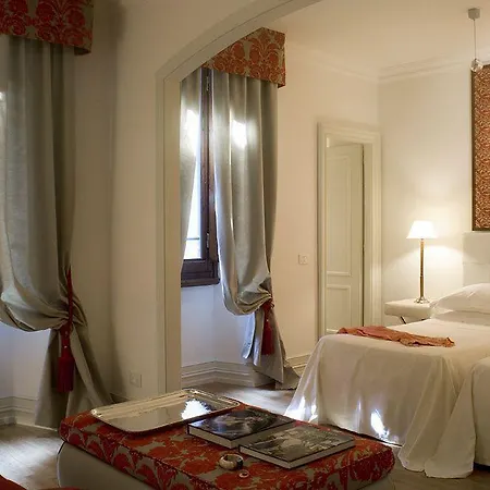 Grand Cavour 4*