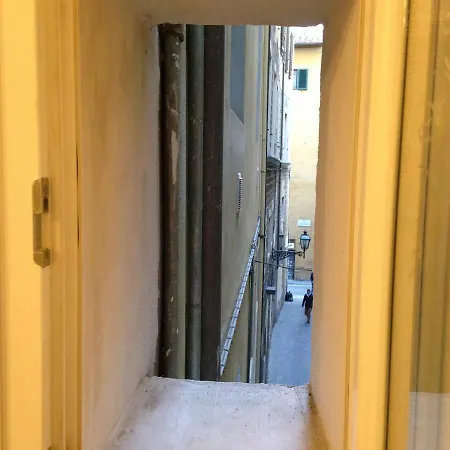 Casa Acciaiuoli *