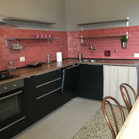 Apartment Sirtori 24 Up *