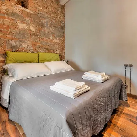 Stone Walls Deluxe *