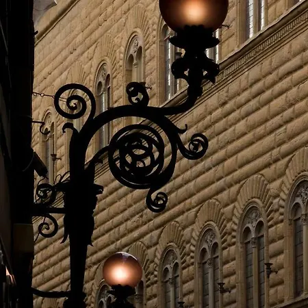 Grand Piano Florenz