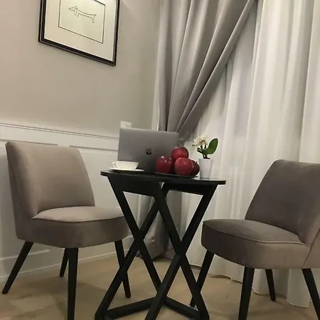 Booking Florence Apartment
