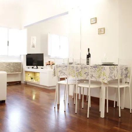 Art Signoria Apartment *