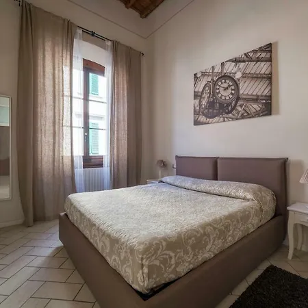 Duallook Apartment Florence