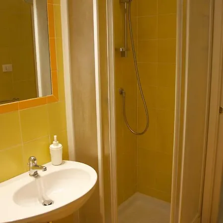 Renovated Central Apartment