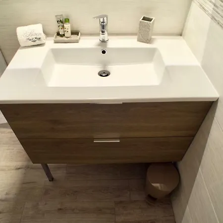Giulietta - Brand New Flat In Santa Maria Novella Firenze