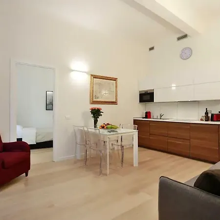 Opera 19 Luxury Apartment Florence