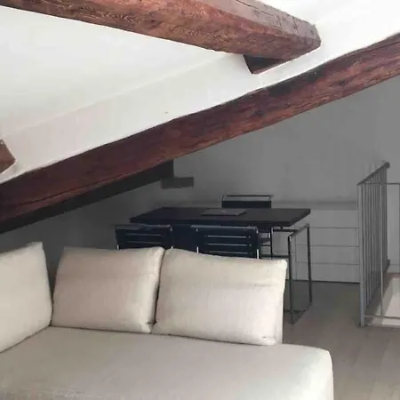 Santa Rosa 3 Bedrooms - Private Parking Apartment *