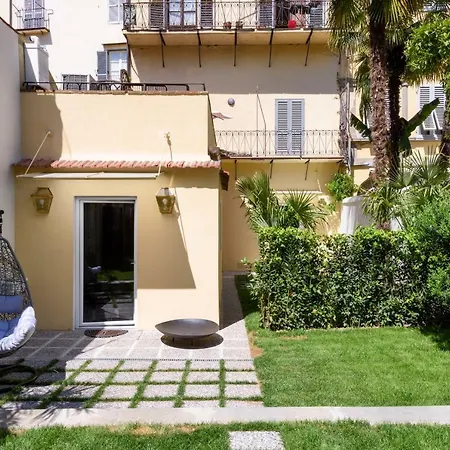 Vivaldi Luxury Guest house *