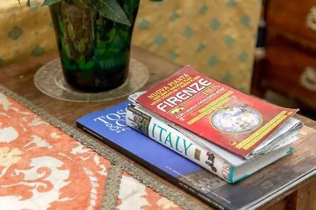 Bed & Breakfast Charme In Sant Ambrogio Florence