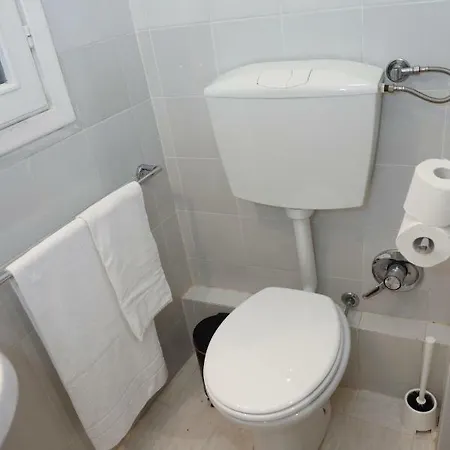 Apartment Nerii 3 *