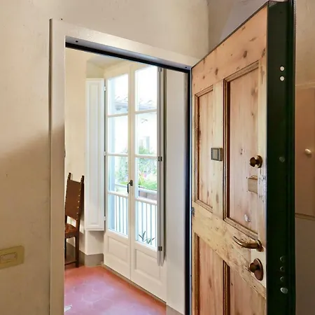 Pitti Loft Apartment *