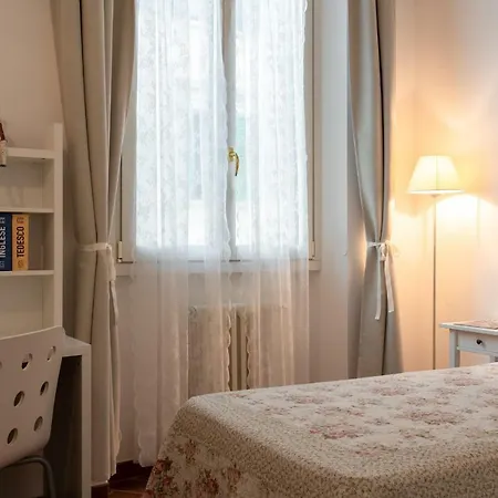 Le Rose Di Leonardo - Antica Dimora Firenze