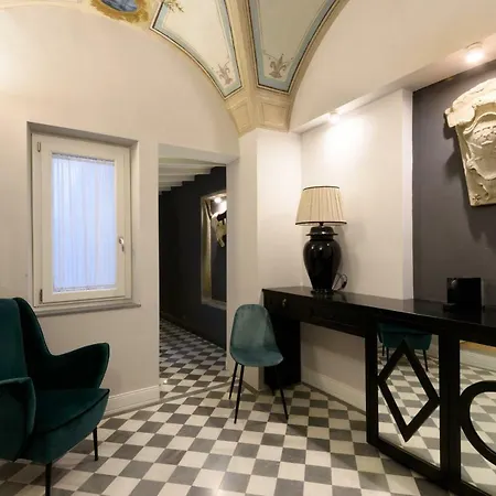 Vivaldi Luxury