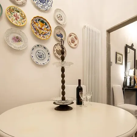 Tornabuoni Chic Apartment *