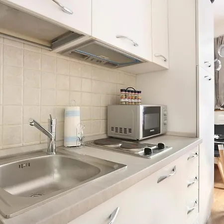 Luxury Duomo In Center Of Apartment *