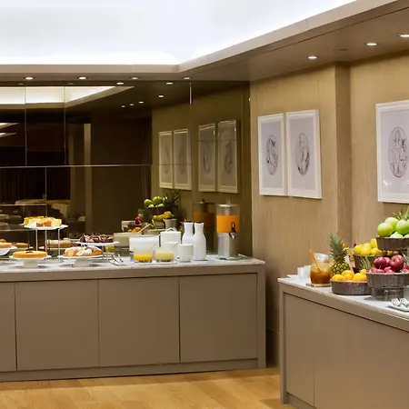 Starhotels Michelangelo מלון פירנצה