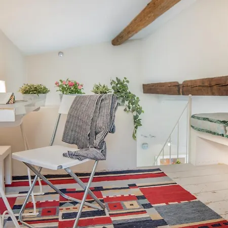 Venus Roof Apartment *