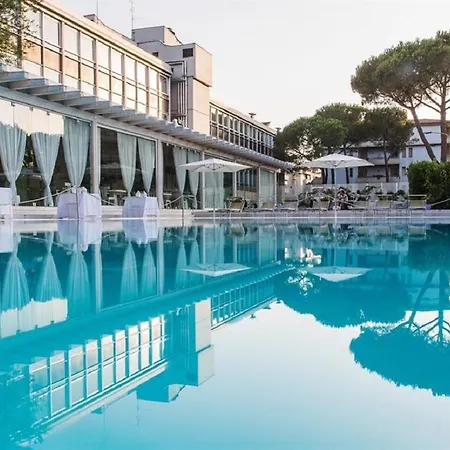 Italiana Hotel 4*