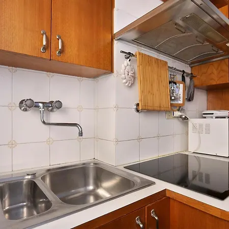 Across The River Apartment *