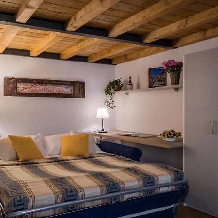 Apartment Parione *