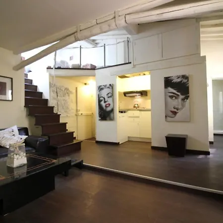 Fashion 76 Apartment Florence