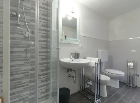 3b Centro 3* Florence