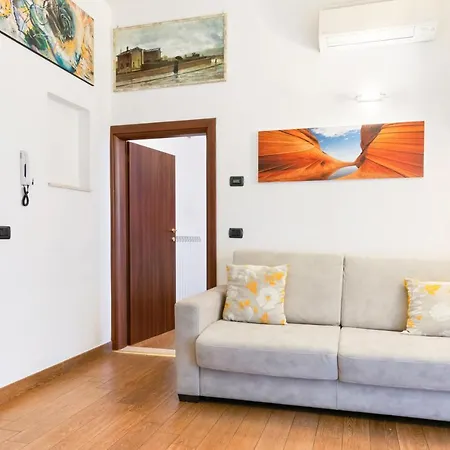 Arno River Bright Apartment *