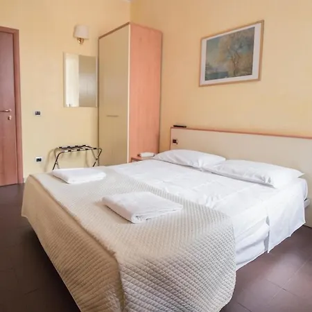 Angelica Otel
