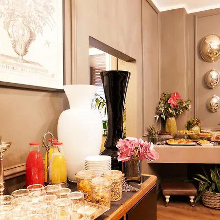 Boutique Hugo Hotel