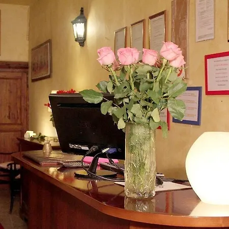 Hotell Tourist House